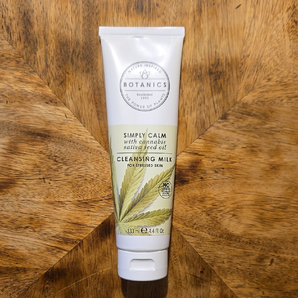 Botanics Facial Cleansing Milk